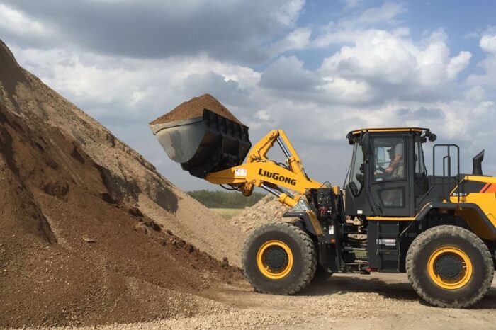 cargadora-de-ruedas-848h-liugong-4-700x466 LiuGong Radlader 848H