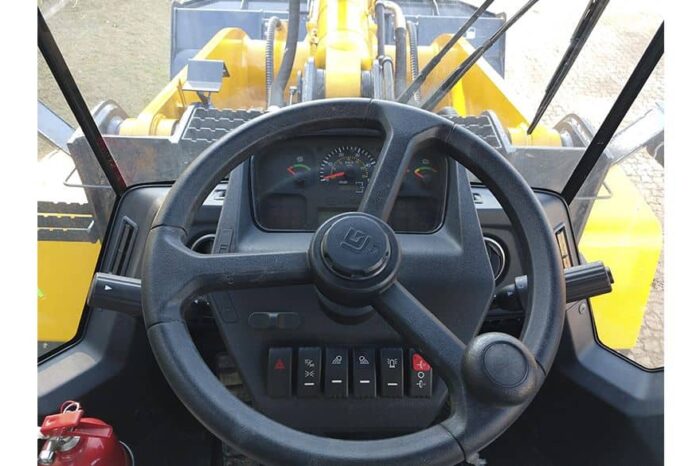 pa-carregadeira-liugong-848h-0001-1-700x466 LiuGong Radlader 848H