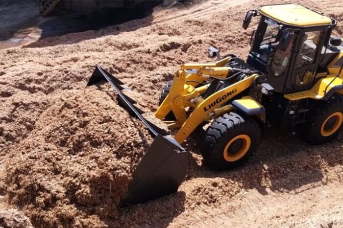 pa-carregadeira-liugong-848h-0001-3-700x466 LiuGong Radlader 848H